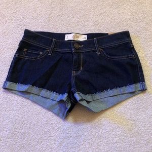 Hollister NWT Low Rise Denim Short 3" Size 3